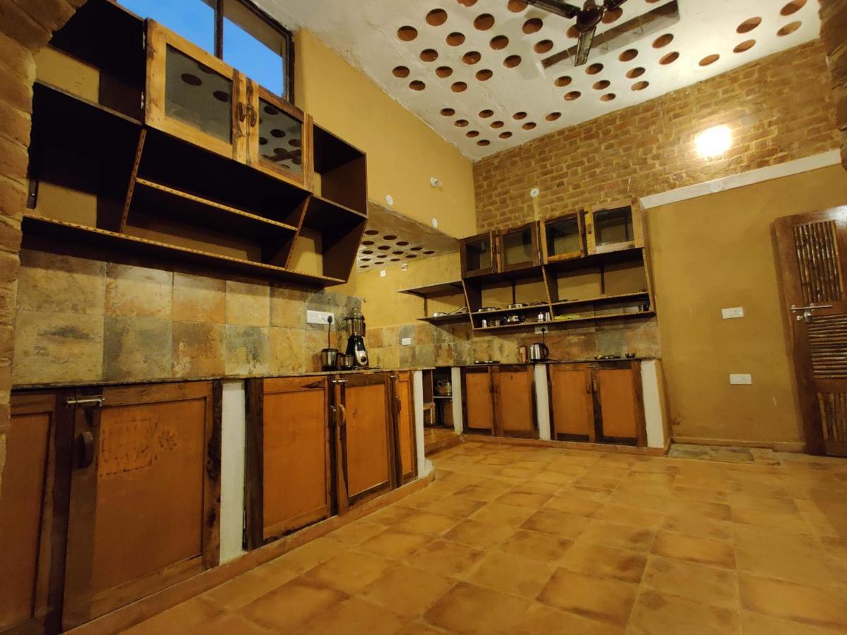 Surwahi Social Ecoestate Kanha Luaran gambar
