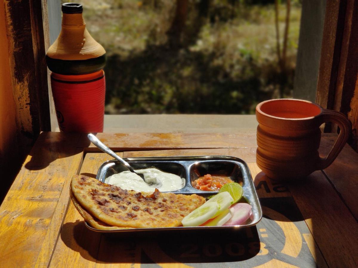 Surwahi Social Ecoestate Kanha Luaran gambar