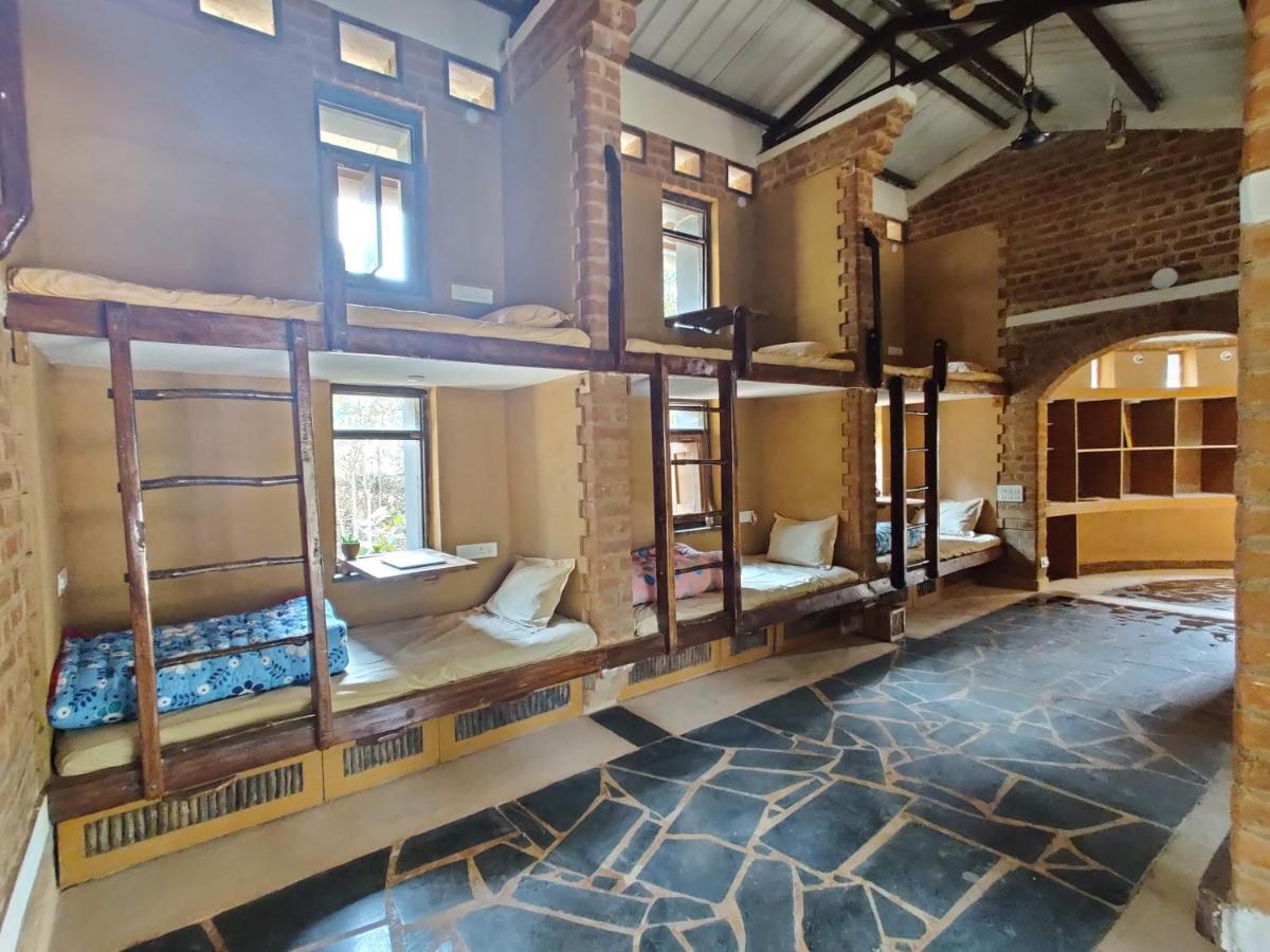 Surwahi Social Ecoestate Kanha Luaran gambar