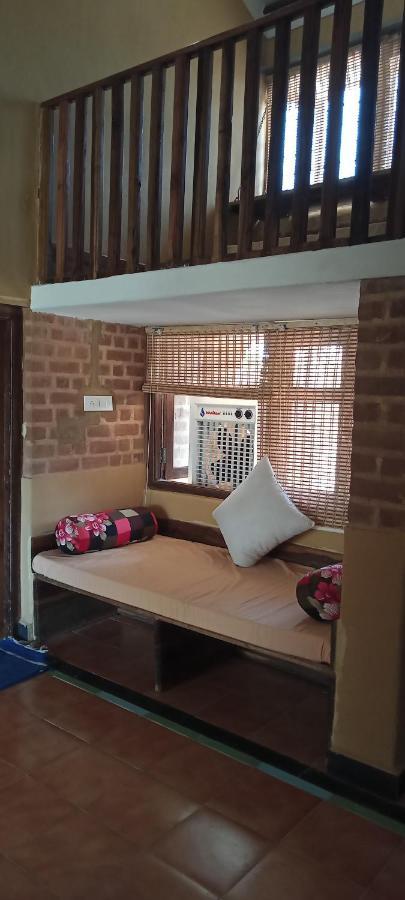 Surwahi Social Ecoestate Kanha Apartment Luaran gambar