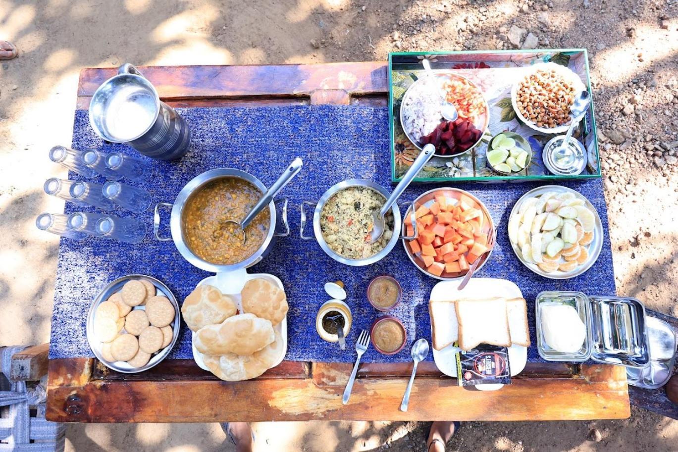 Surwahi Social Ecoestate Kanha Luaran gambar